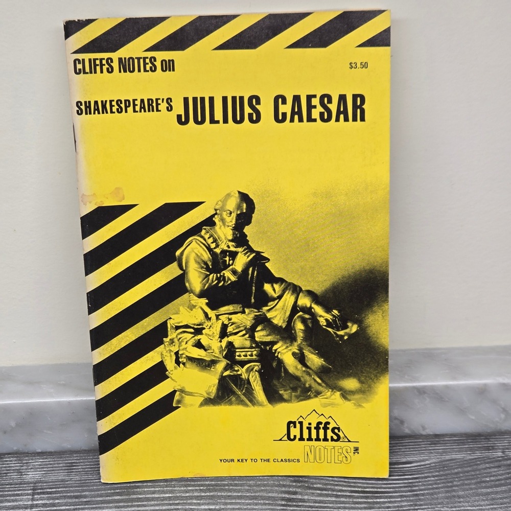 VTG Cliffs Notes Shakespeare Julius Caesar Study Guide Paperback ISBN 0822000202